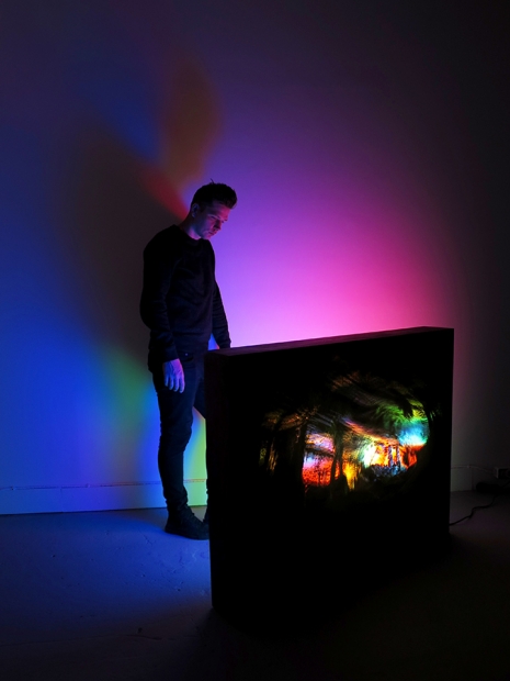 https://www.mirunadragan.com/files/gimgs/th-28_GGallery_LightboxJason_site.jpg